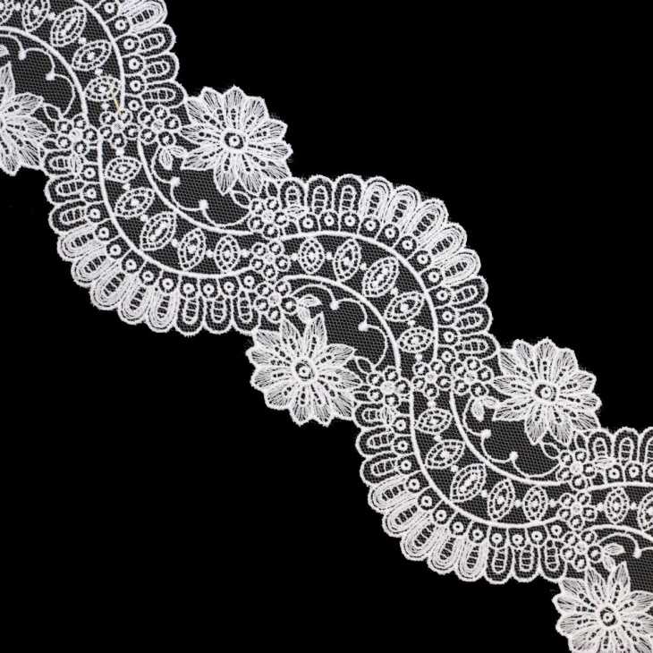 Embroidered tulle 2011 | Mercería Online Pontejos