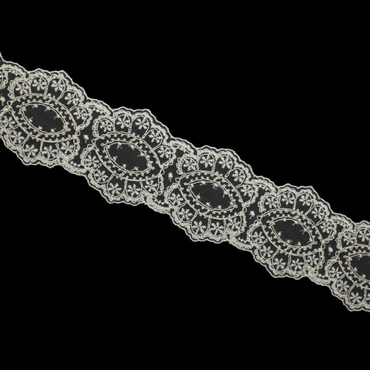 Embroidered tulle 2100 : Pontejos Online Haberdashery